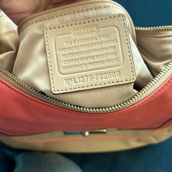 Coach Coral and Beige Shoulder Bag - Picture 2 of 4